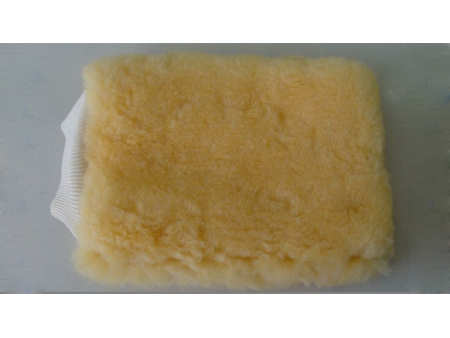Faux Wool Wash Mitt