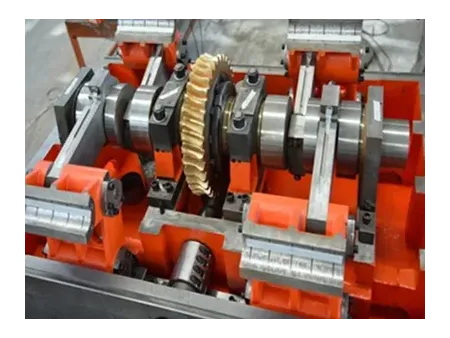 Automatic Roll-Fed Die Cutter