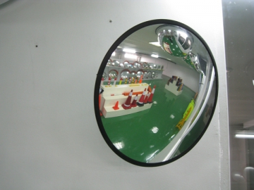 Simple Convex Mirror