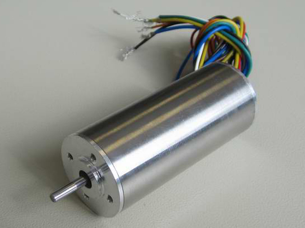 Fulling motor. FCN Brushless Motor. Беспазовый статор бесколлекторного двигателя. DC мотор со встроенным драйвером. Электромотор без ОЭДС.