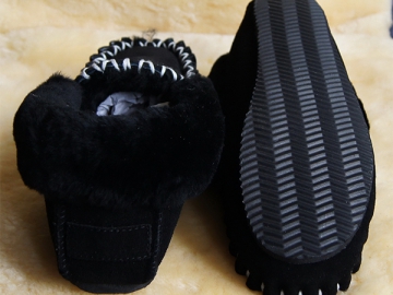 Sheepskin Moccasin Slippers