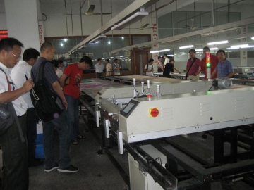 YH Automatic Textile Screen Printing Machine