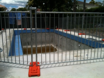 Temporary Pool Fence