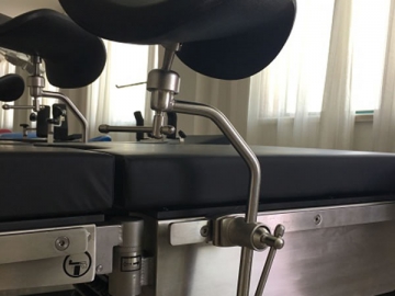 Electric Surgical Table