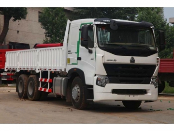 SINOTRUK HOWO A7 Cargo Truck