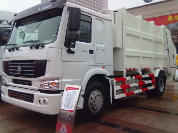 SINOTRUK HOWO Compressed Garbage Truck