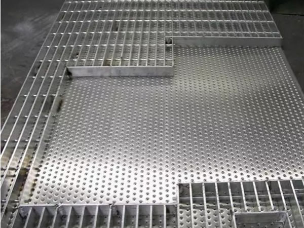 Walkway Mesh Manufacturer | Cloud Computing at ETW