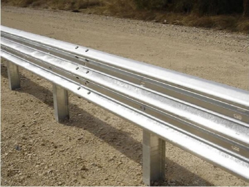 Thrie Beam Guardrail