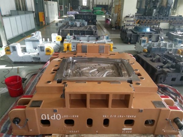 Automotive Mold Manufacturing