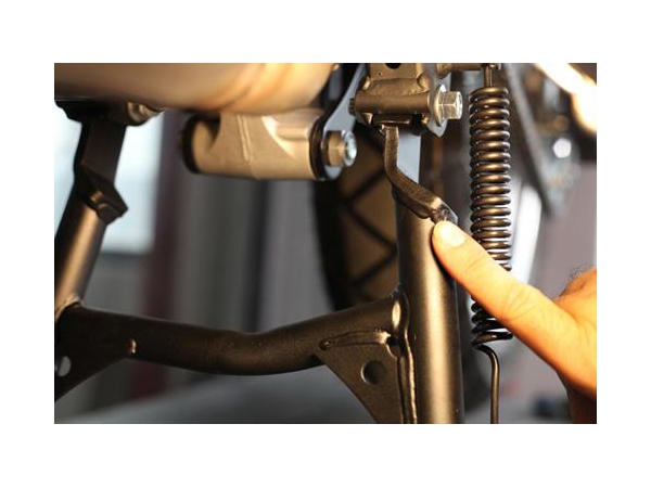 Motorcycle Center Stand | Motorcycle Accessories | TRIPFELLA